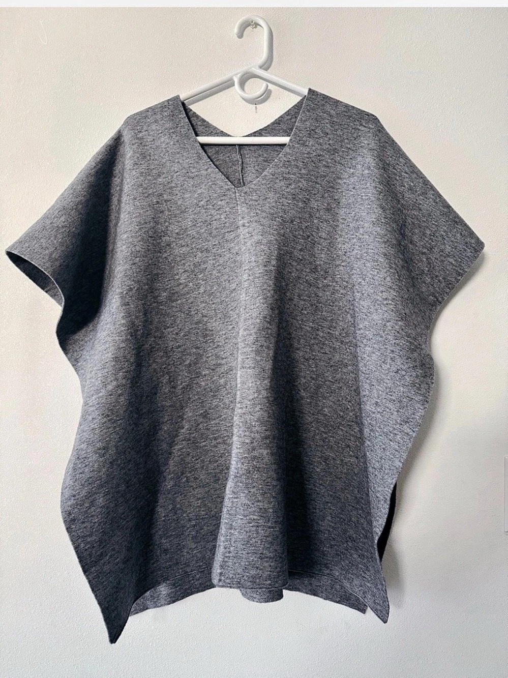 Anthropologie Mare Mare Gray V-Neck Tunic NWT